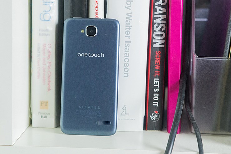 Alcatel One Touch Idol Mini (17).jpg